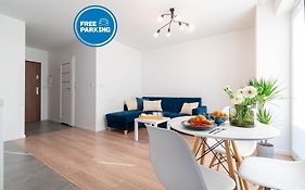 Oasis Trzy Stawy - Free Parking - Self Check-In