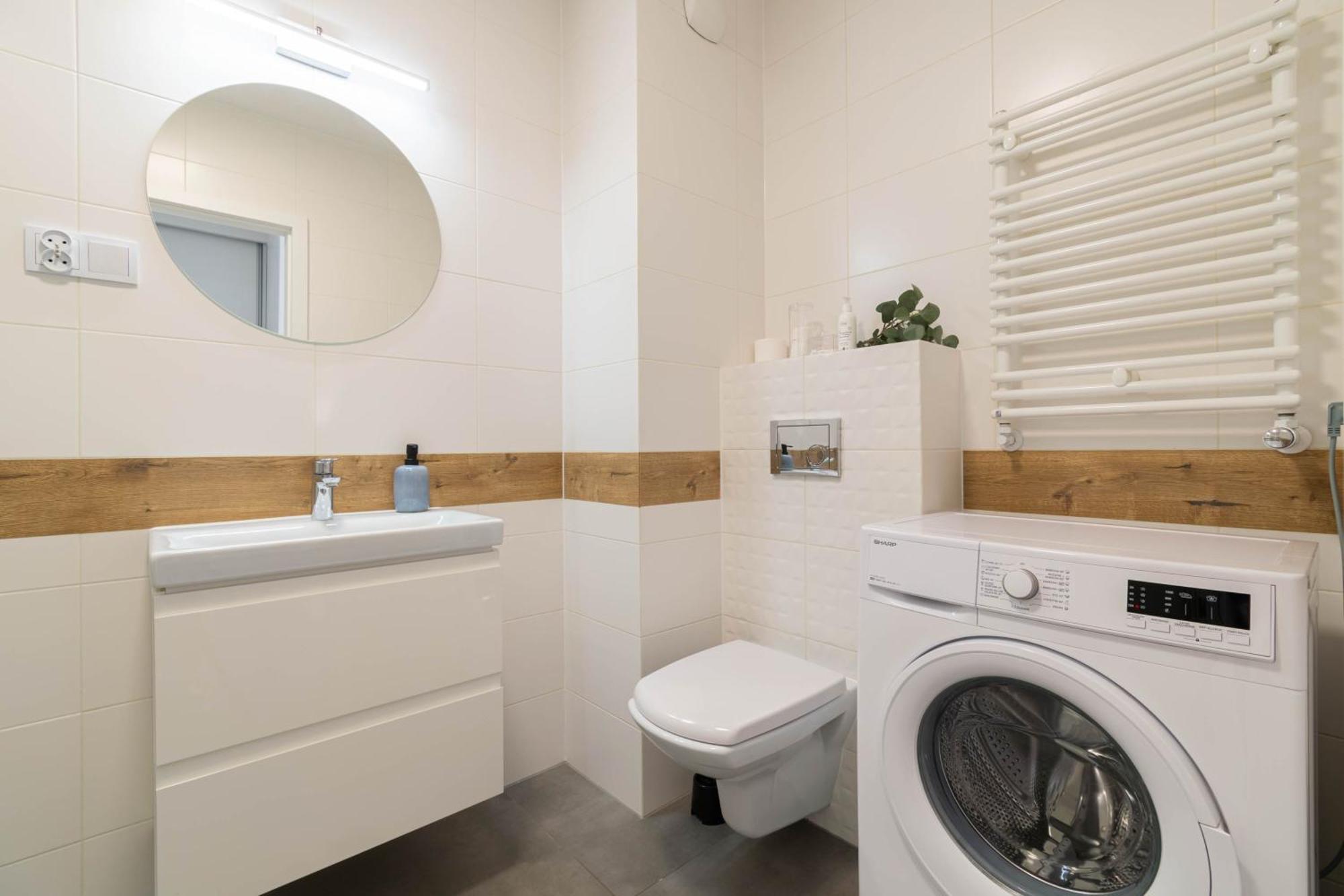 Apartament Oasis Trzy Stawy - Free Parking - Self Check-In Katowice Zewnętrze zdjęcie